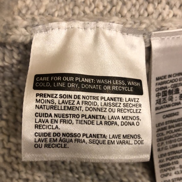 Levi’s Wide Belted Light Grey Cardigan Sweater - Picture 8 of 11